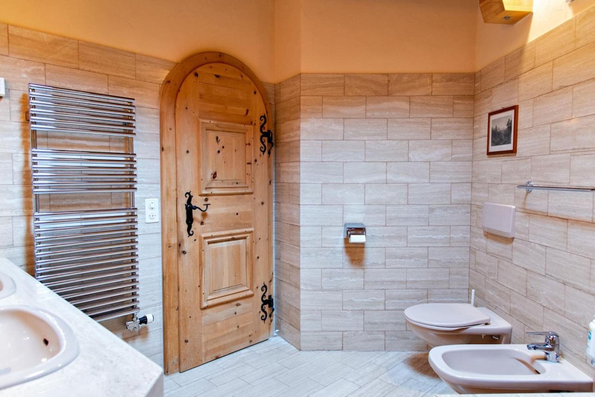 Chesa Romana - Apartment